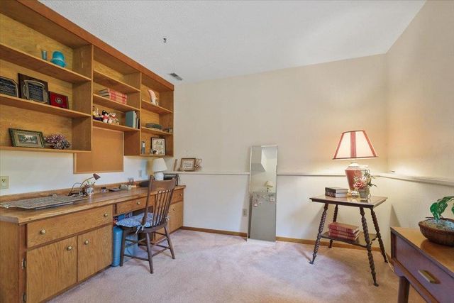 9105 S Sherman Rd, Spokane, WA 99224