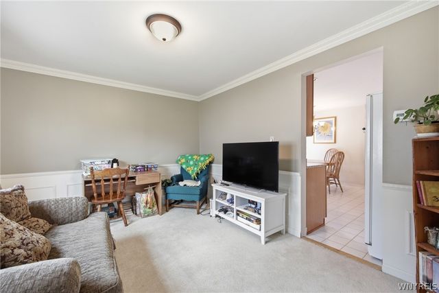 202 Oakbrook Drive, Amherst, NY 14221