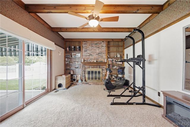 202 Oakbrook Drive, Amherst, NY 14221