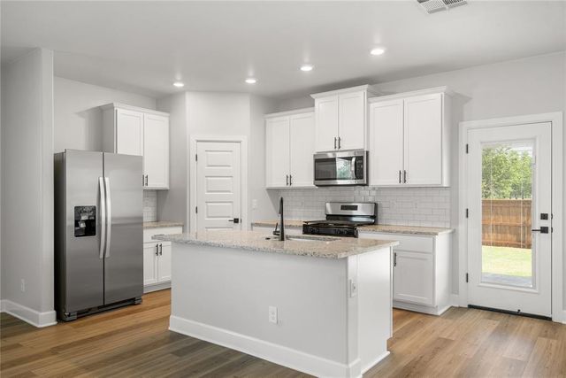 3128 Adelyn Terrace, Yukon, OK 73099