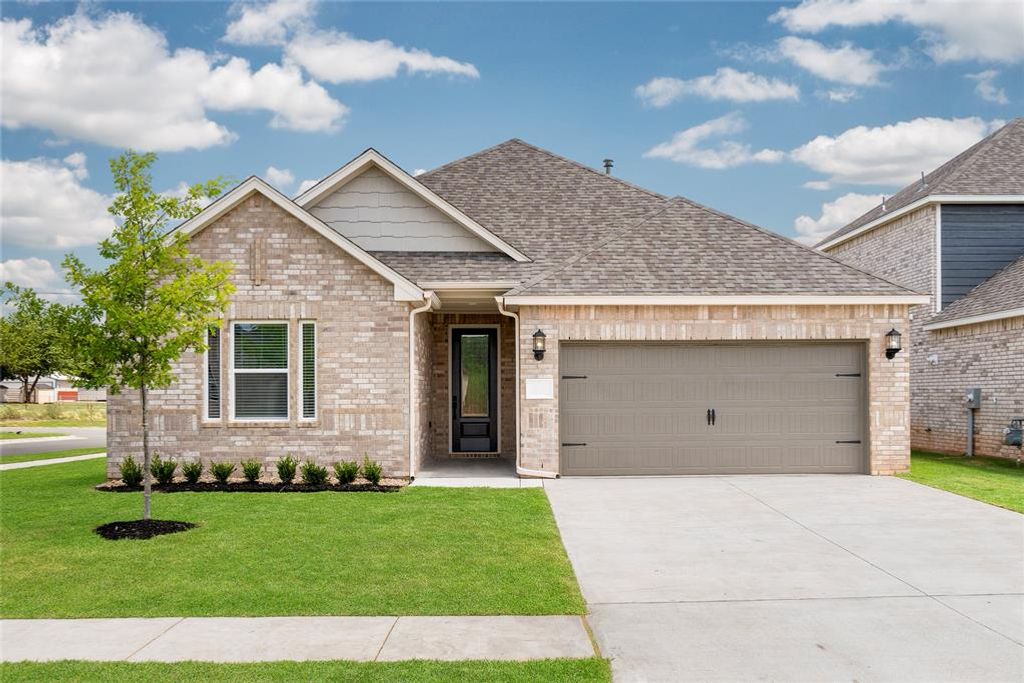 3128 Adelyn Terrace, Yukon, OK 73099