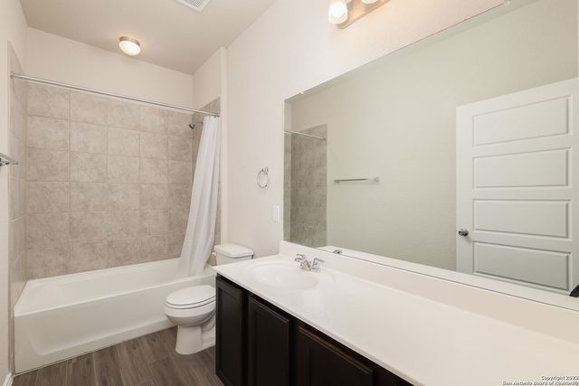 15251 COMANCHE GARD, San Antonio, TX 78233