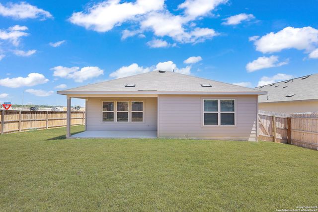 15251 COMANCHE GARD, San Antonio, TX 78233