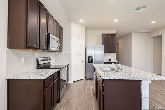 15251 COMANCHE GARD, San Antonio, TX 78233