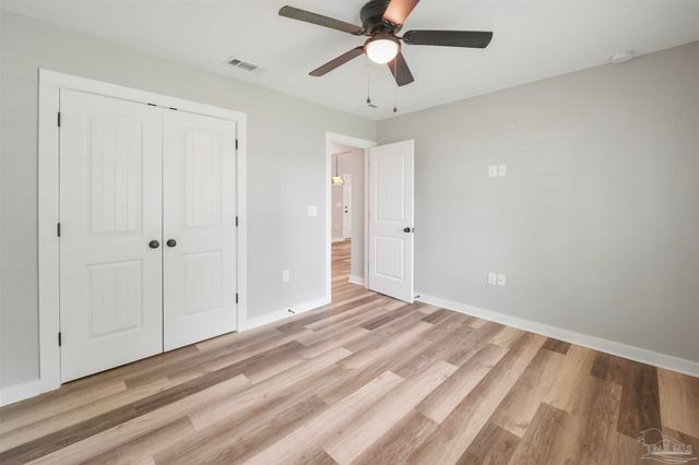 4986 Guernsey Rd, Pace, FL 32571