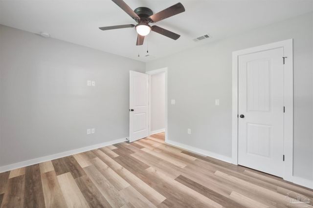 4986 Guernsey Rd, Pace, FL 32571