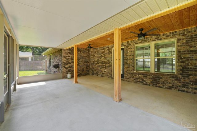 4986 Guernsey Rd, Pace, FL 32571
