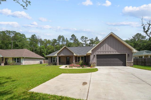 4986 Guernsey Rd, Pace, FL 32571