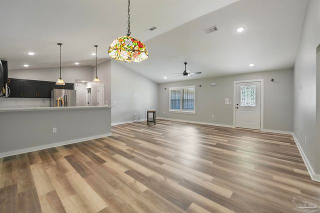 4986 Guernsey Rd, Pace, FL 32571