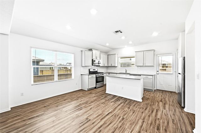 388 Barcelona, Kyle, TX 78640