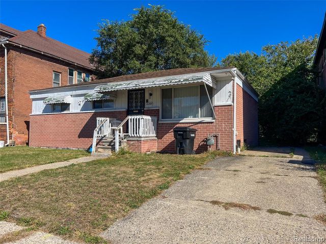 16200 Lawton Street, Detroit, MI 48221