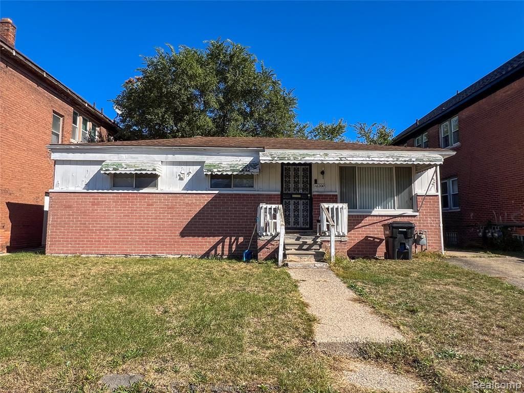 16200 Lawton Street, Detroit, MI 48221