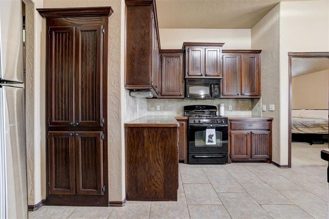 3304 Paul Drive, Moore, OK 73160