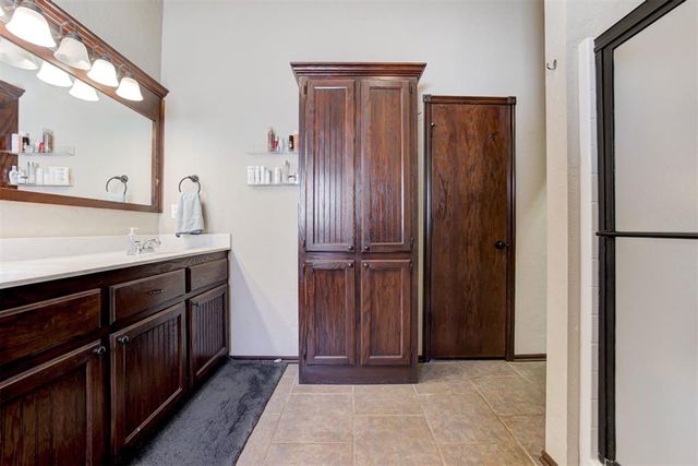 3304 Paul Drive, Moore, OK 73160