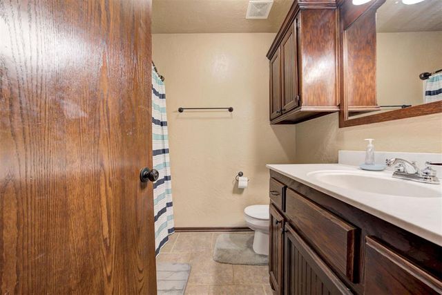 3304 Paul Drive, Moore, OK 73160