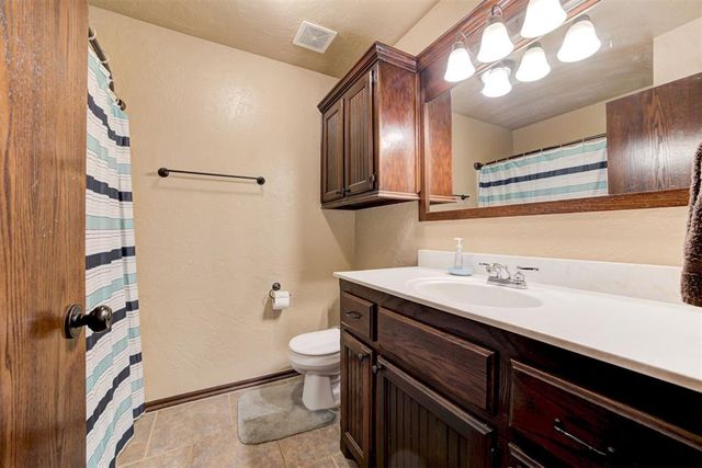 3304 Paul Drive, Moore, OK 73160