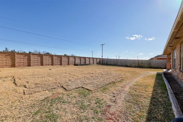 3304 Paul Drive, Moore, OK 73160