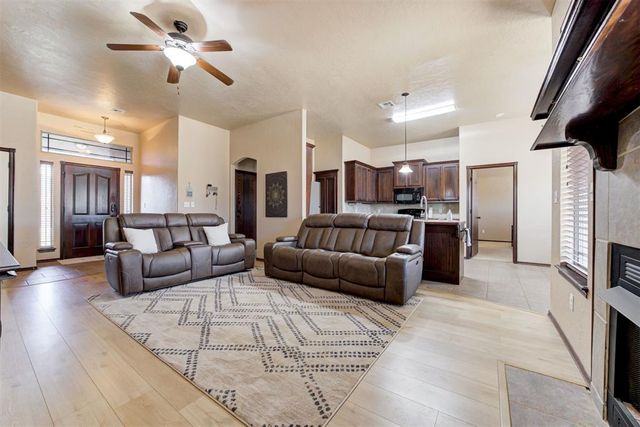 3304 Paul Drive, Moore, OK 73160