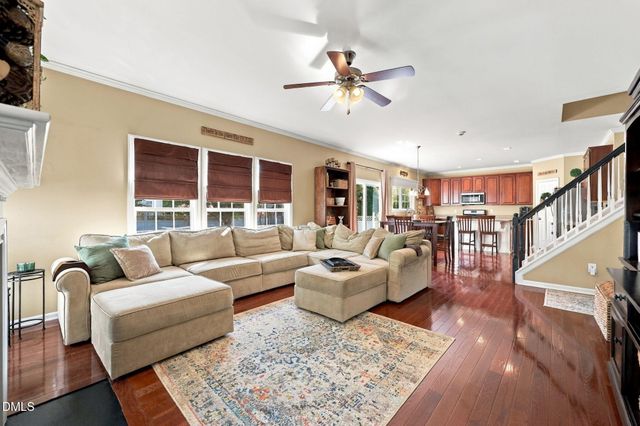 10707 Longholme Way, Raleigh, NC 27614