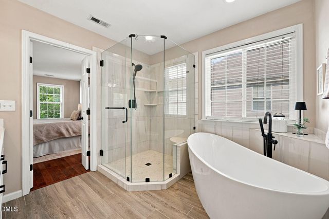 10707 Longholme Way, Raleigh, NC 27614