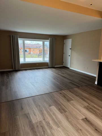 9731 90th Avenue S 1S, Palos Hills, IL 60465