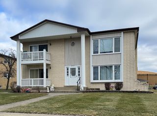 9731 90th Avenue S 1S, Palos Hills, IL 60465