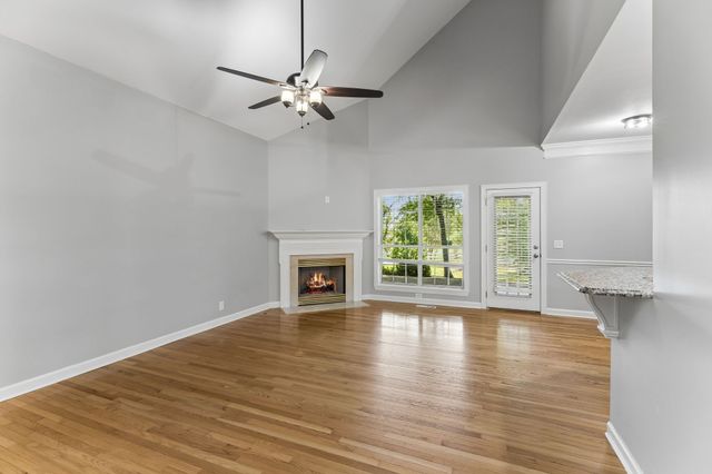 1507 Halifax Dr, Spring Hill, TN 37174