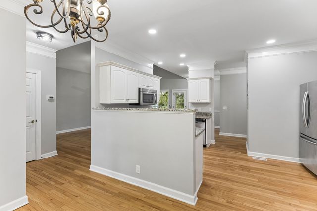 1507 Halifax Dr, Spring Hill, TN 37174