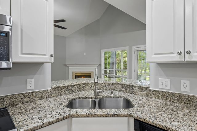 1507 Halifax Dr, Spring Hill, TN 37174