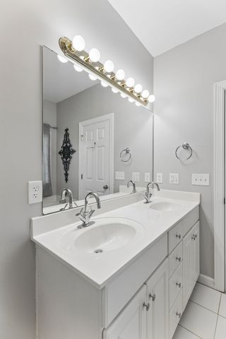 1507 Halifax Dr, Spring Hill, TN 37174