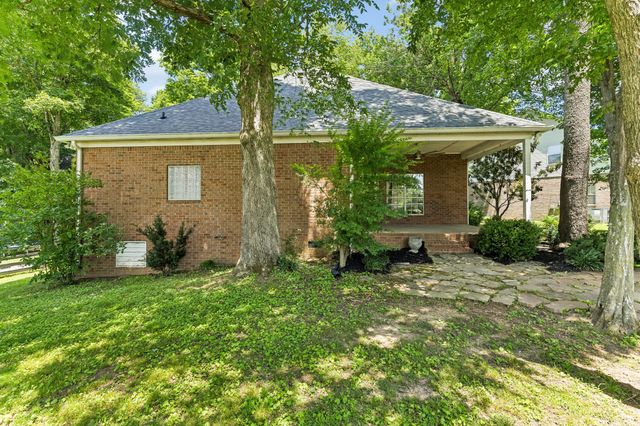 1507 Halifax Dr, Spring Hill, TN 37174