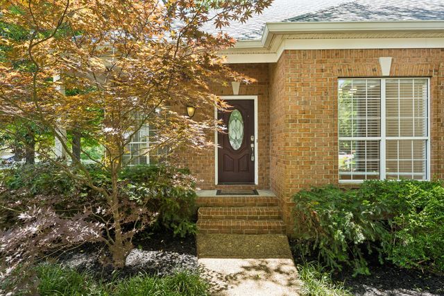 1507 Halifax Dr, Spring Hill, TN 37174