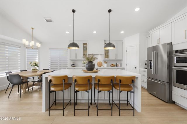 18204 N 86TH Lane, Peoria, AZ 85382