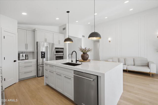 18204 N 86TH Lane, Peoria, AZ 85382