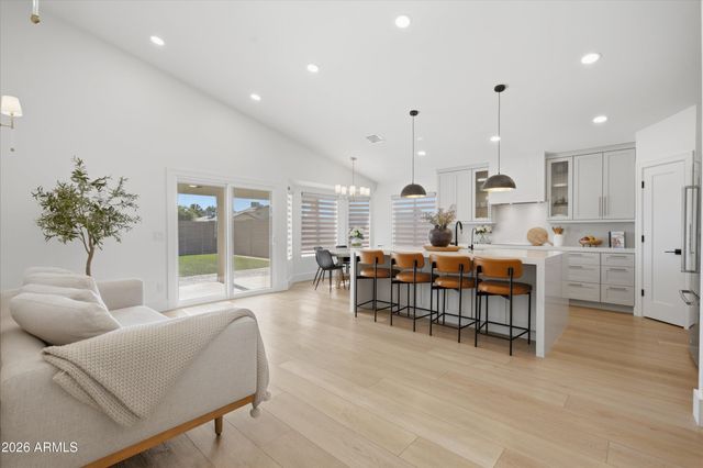 18204 N 86TH Lane, Peoria, AZ 85382