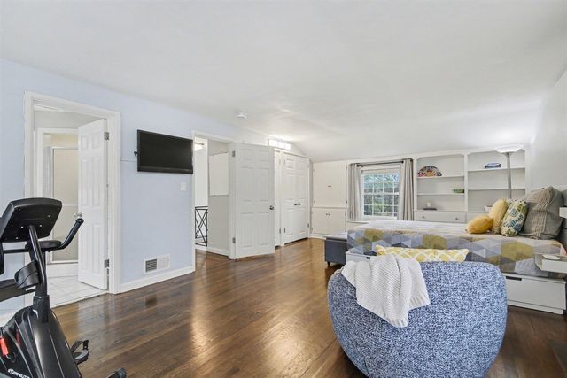 750 San Jose Drive, Grand Rapids, MI 49506