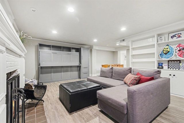 750 San Jose Drive, Grand Rapids, MI 49506