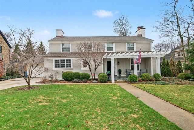 750 San Jose Drive, Grand Rapids, MI 49506