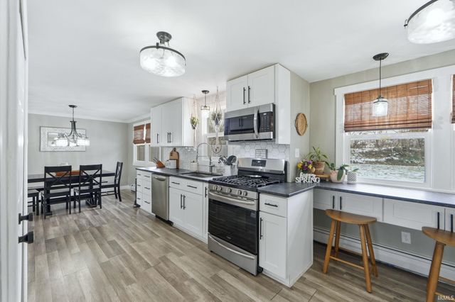 11233 Shalimar Drive, Fort Wayne, IN 46845