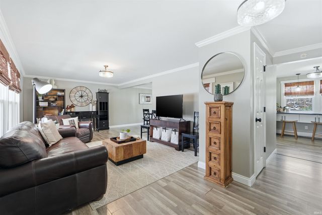 11233 Shalimar Drive, Fort Wayne, IN 46845