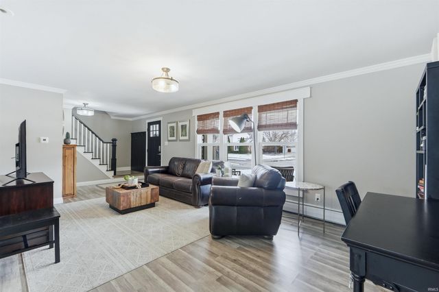 11233 Shalimar Drive, Fort Wayne, IN 46845