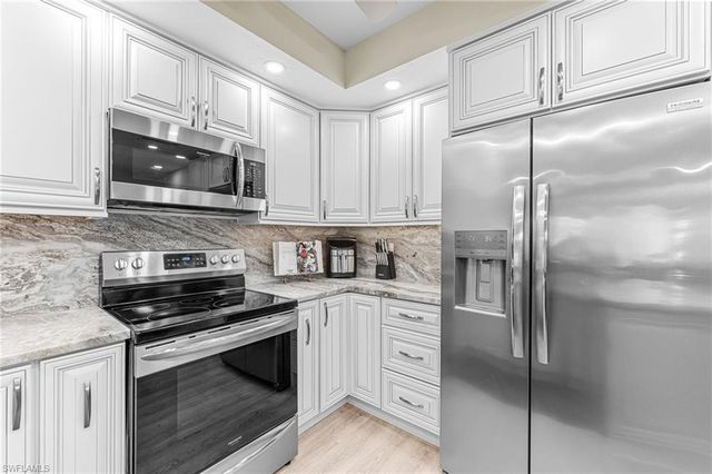 104 Siena WAY # 1405, Naples, FL 34119