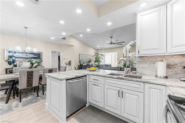 104 Siena WAY # 1405, Naples, FL 34119