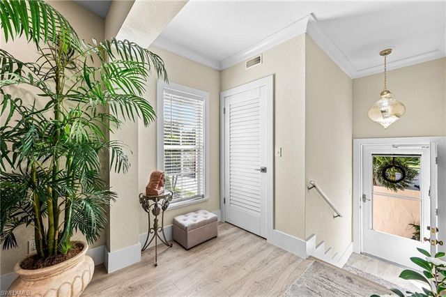 104 Siena WAY # 1405, Naples, FL 34119