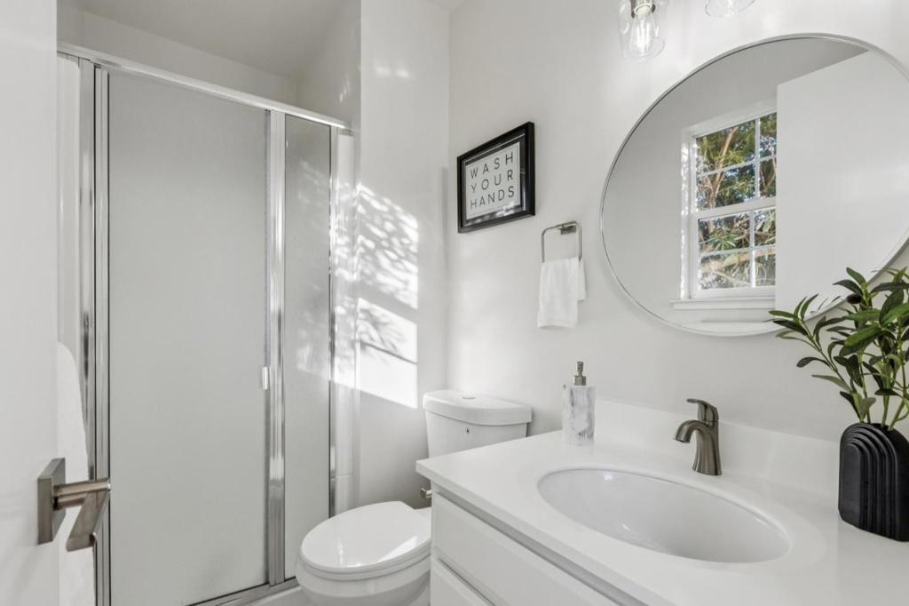 Image 30 of property listing at 876 Lurline Drive, Foster City, CA 94404