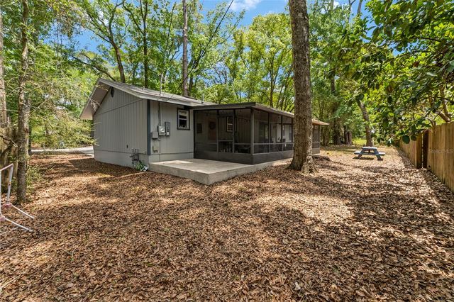 3025 W UNIVERSITY AVENUE, Gainesville, FL 32607