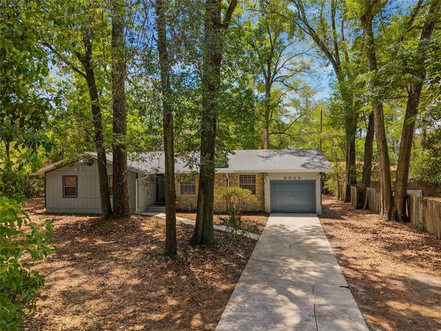 3025 W UNIVERSITY AVENUE, Gainesville, FL 32607