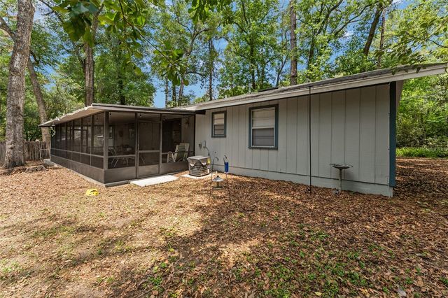 3025 W UNIVERSITY AVENUE, Gainesville, FL 32607