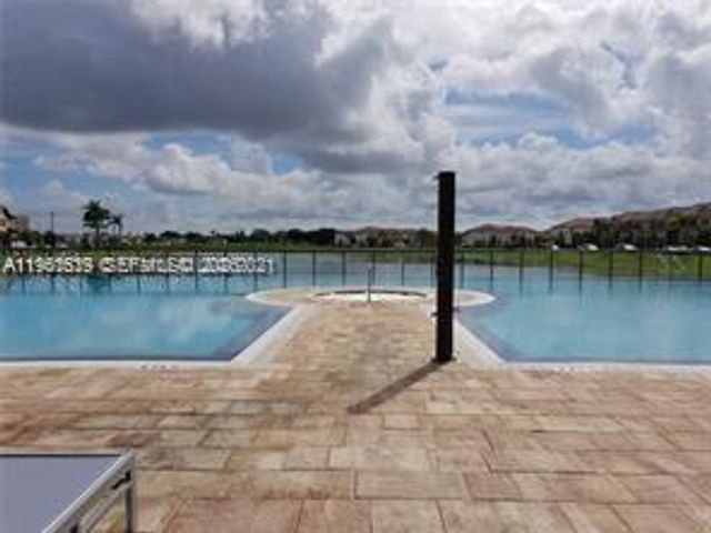 16958 SW 92nd St 16958, Miami, FL 33196