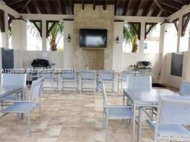 16958 SW 92nd St 16958, Miami, FL 33196